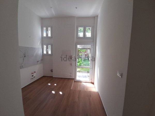 appartamento in vendita a Milano in zona Gorla