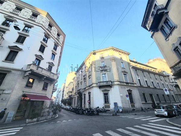 ufficio in vendita a Milano in zona Centro Storico