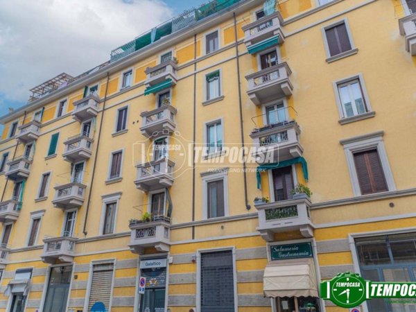appartamento in vendita a Milano in zona Montalbino
