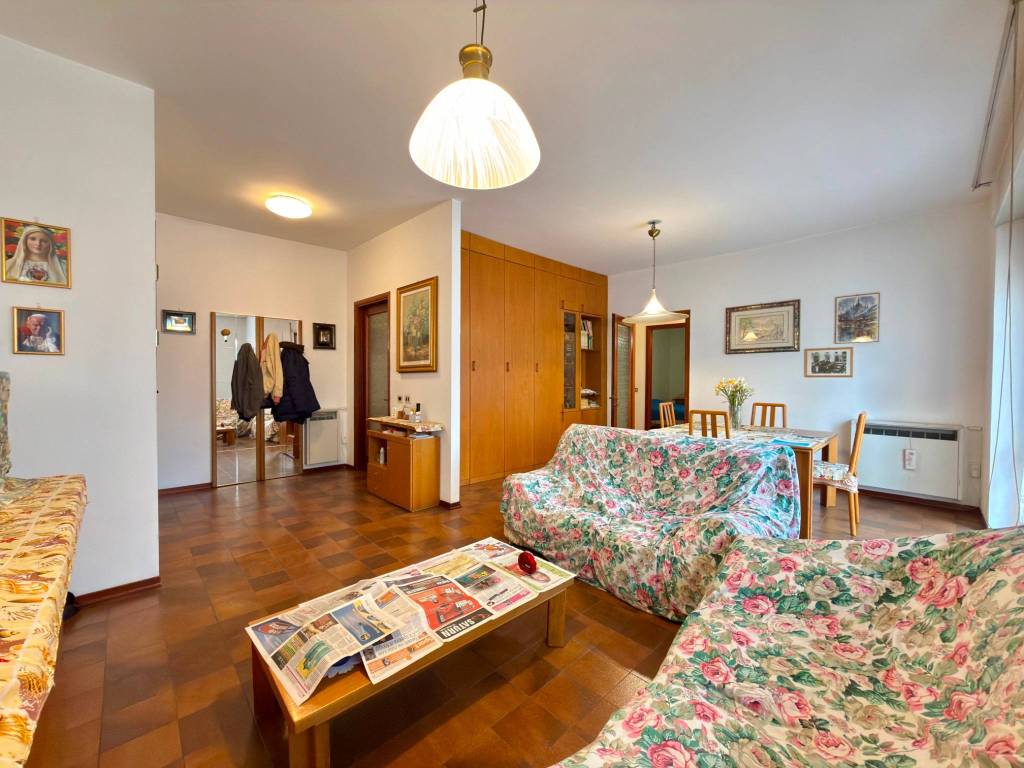 appartamento in vendita a Milano in zona Niguarda