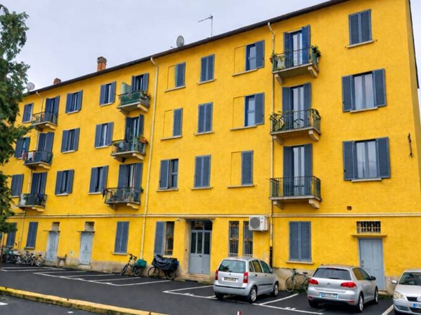 appartamento in vendita a Milano in zona Baggio