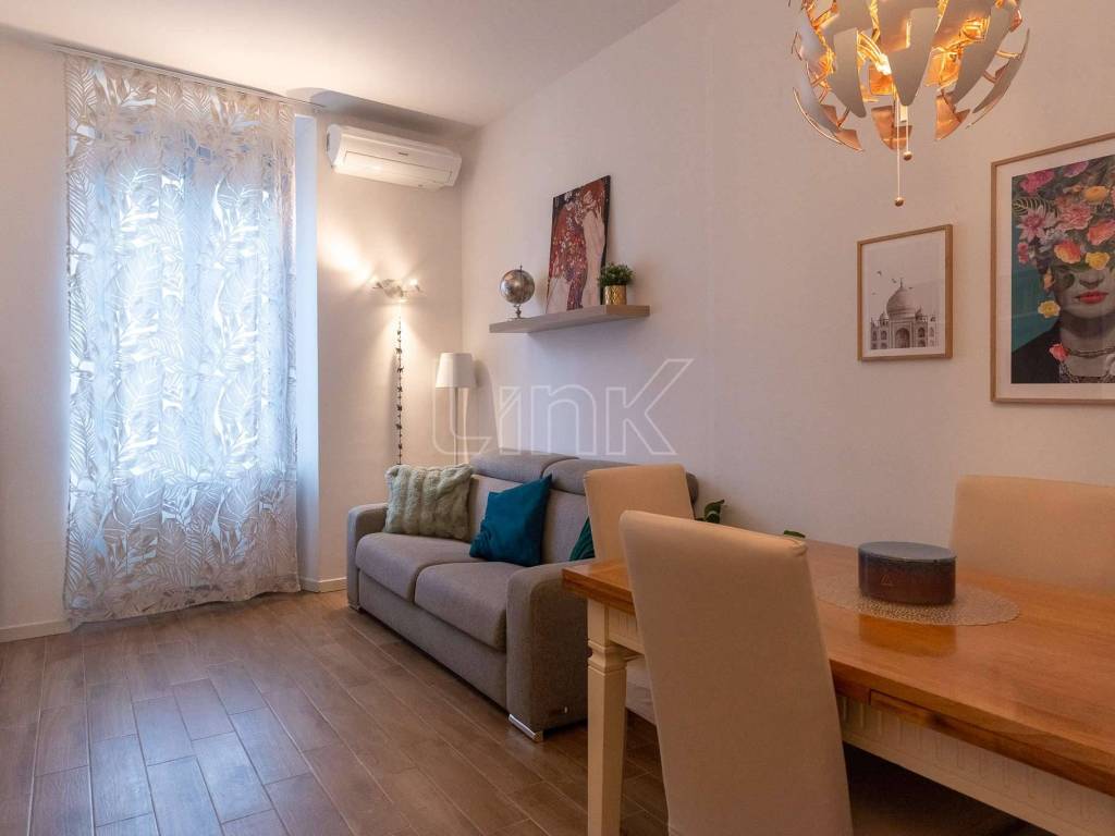 appartamento in vendita a Milano in zona Piazzale Lodi