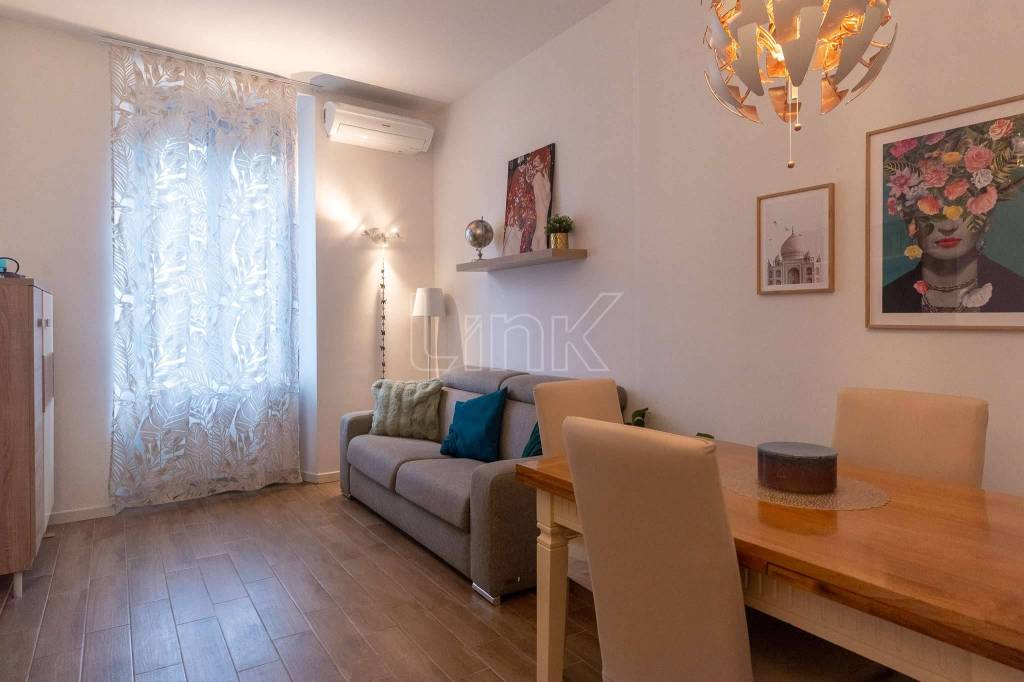 appartamento in vendita a Milano in zona Porta Vittoria