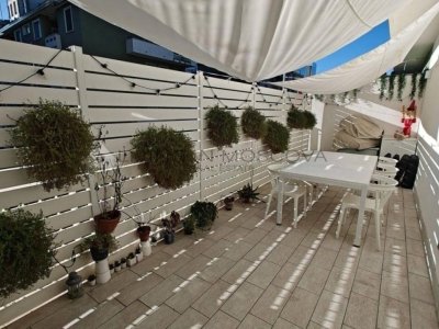 appartamento in vendita a Milano in zona Porta Nuova