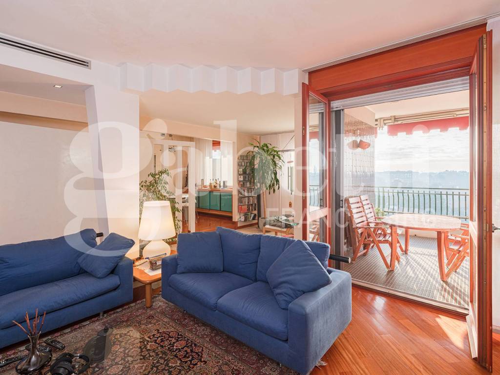 appartamento in vendita a Milano in zona Lambrate