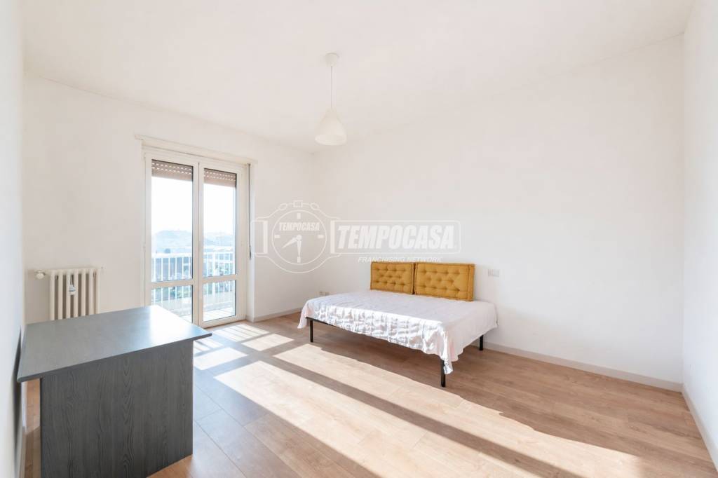 appartamento in vendita a Milano in zona Lorenteggio