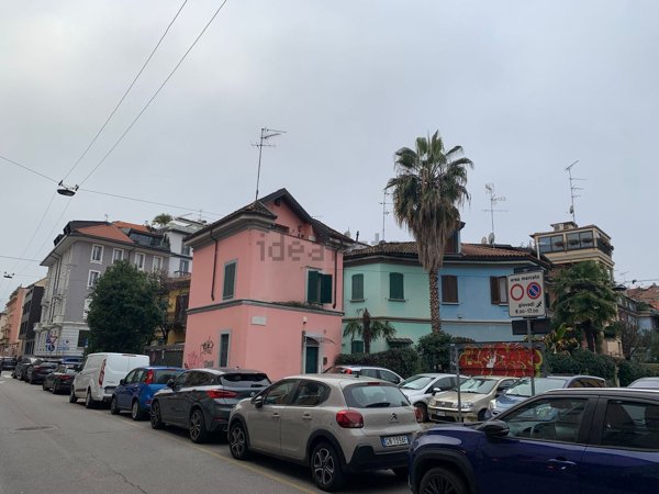 casa indipendente in vendita a Milano in zona Porta Venezia