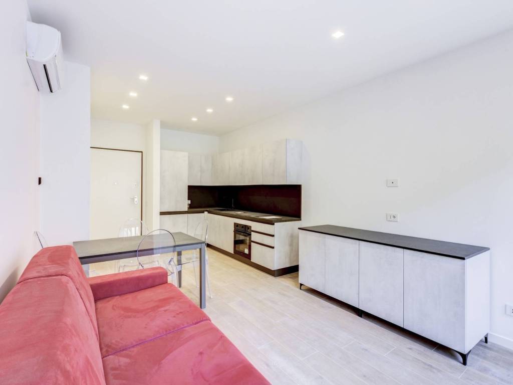 appartamento in vendita a Milano in zona Sempione