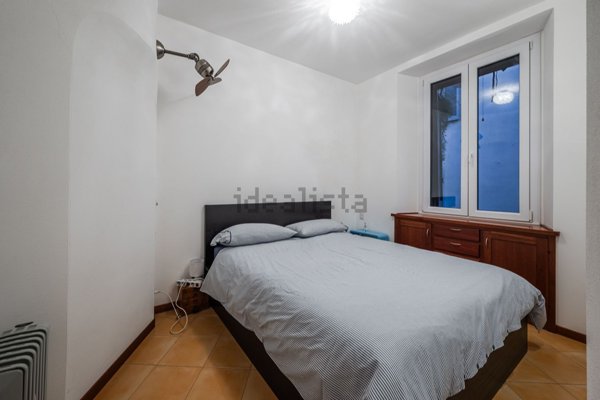 appartamento in vendita a Milano in zona Sant'Ambrogio