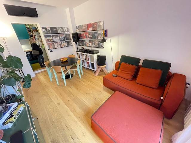 appartamento in vendita a Milano in zona Vigentino