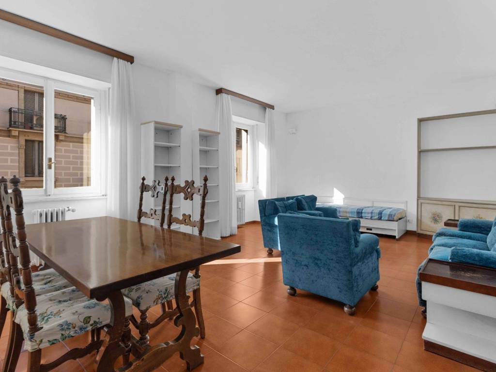 appartamento in vendita a Milano in zona Porta Venezia