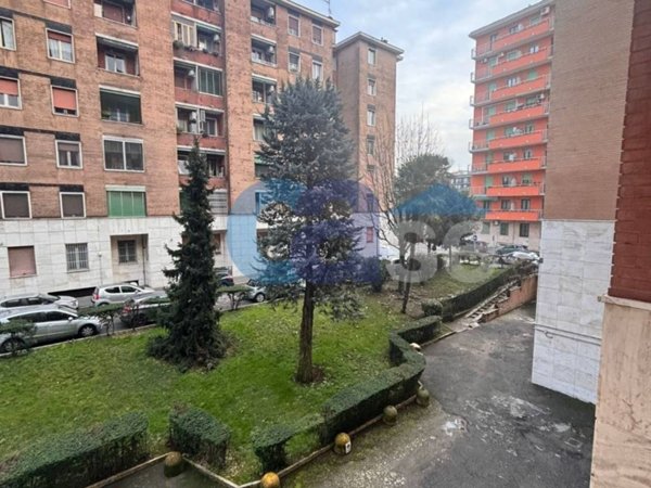 appartamento in vendita a Milano in zona Piazzale Lodi