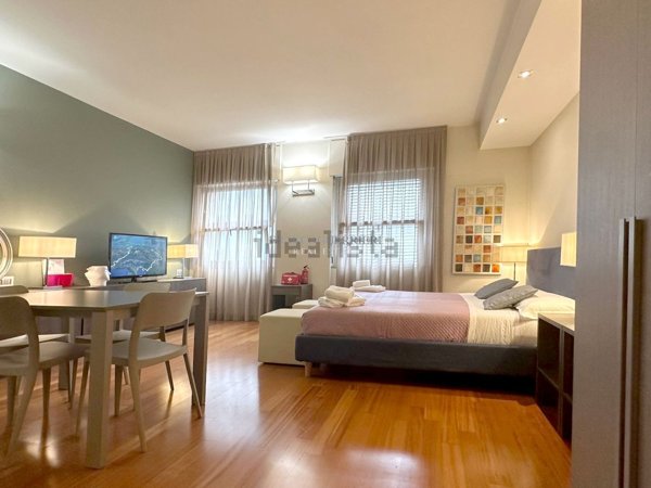 appartamento in vendita a Milano in zona Stazione Centrale