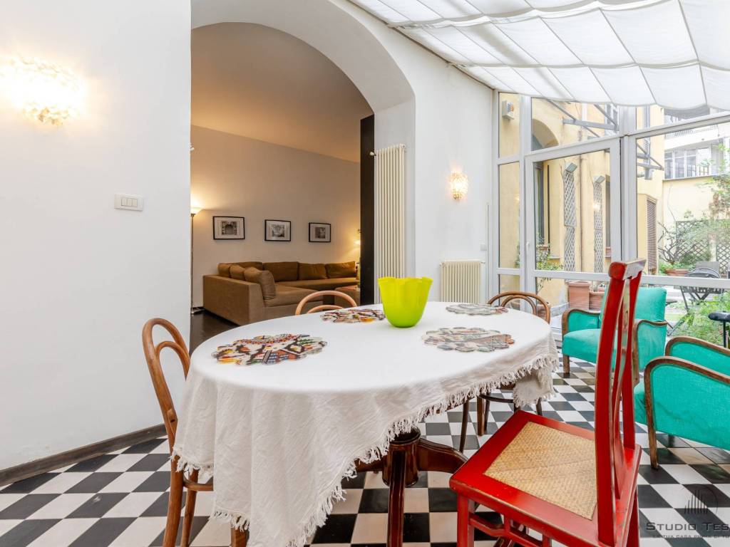 appartamento in vendita a Milano in zona Porta Venezia