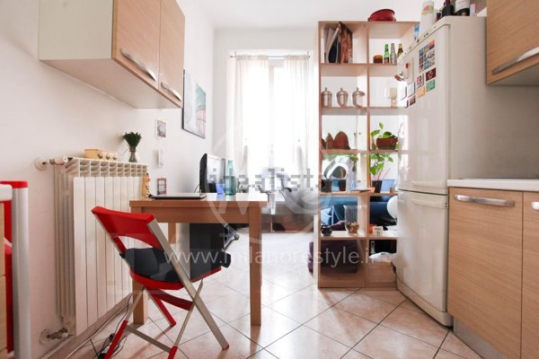 appartamento in vendita a Milano in zona Bocconi