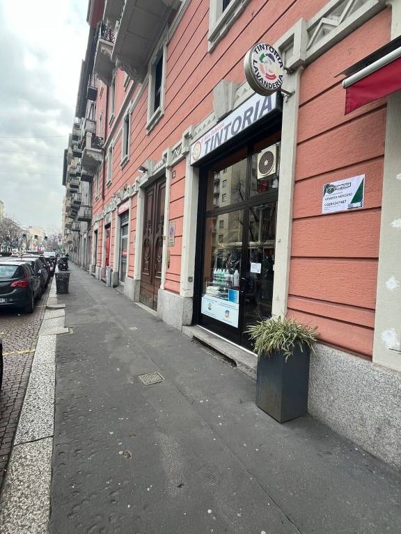 negozio in vendita a Milano