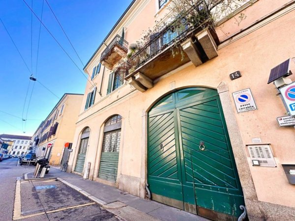 appartamento in vendita a Milano in zona Bocconi