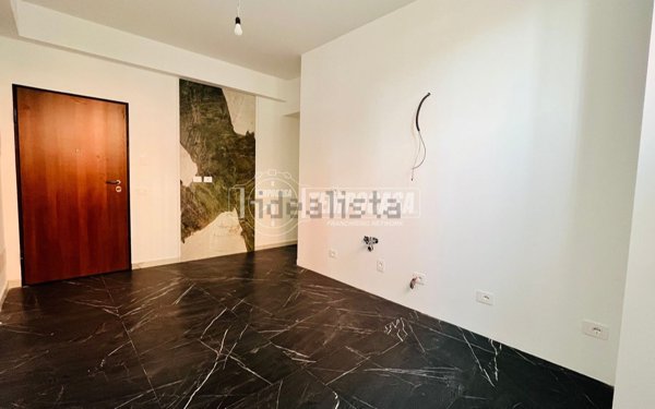 appartamento in vendita a Milano in zona Rottole