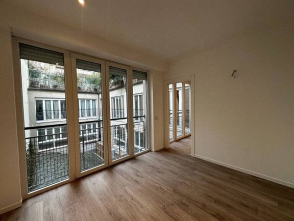 appartamento in vendita a Milano in zona Sempione