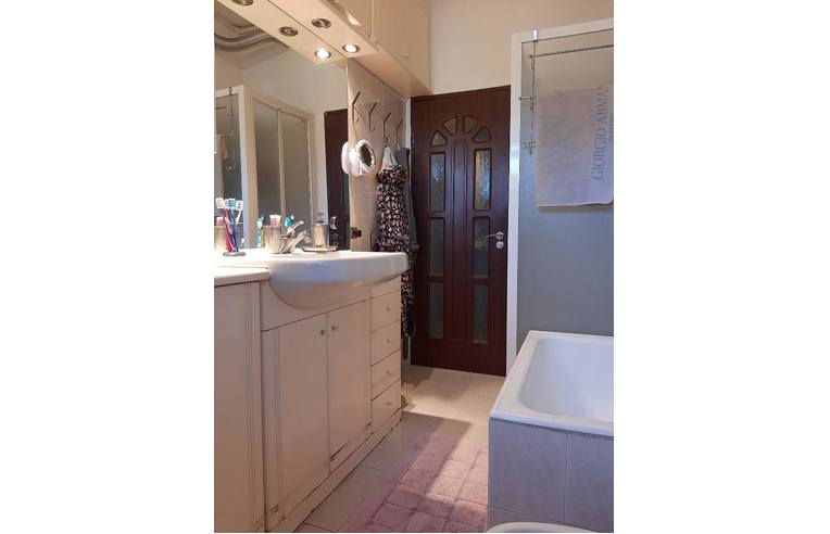 appartamento in vendita a Milano in zona Comasina