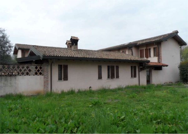 casa indipendente in vendita a Milano