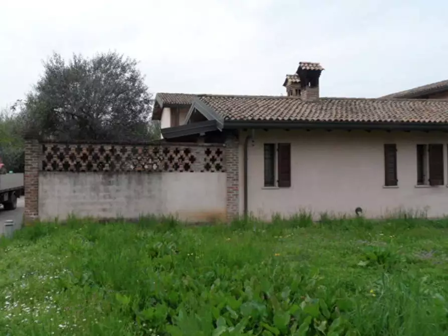 casa indipendente in vendita a Milano