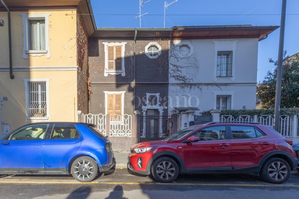 casa indipendente in vendita a Milano