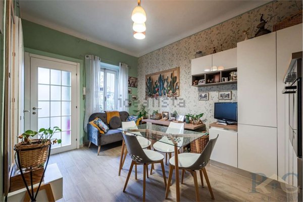 appartamento in vendita a Milano in zona Bocconi