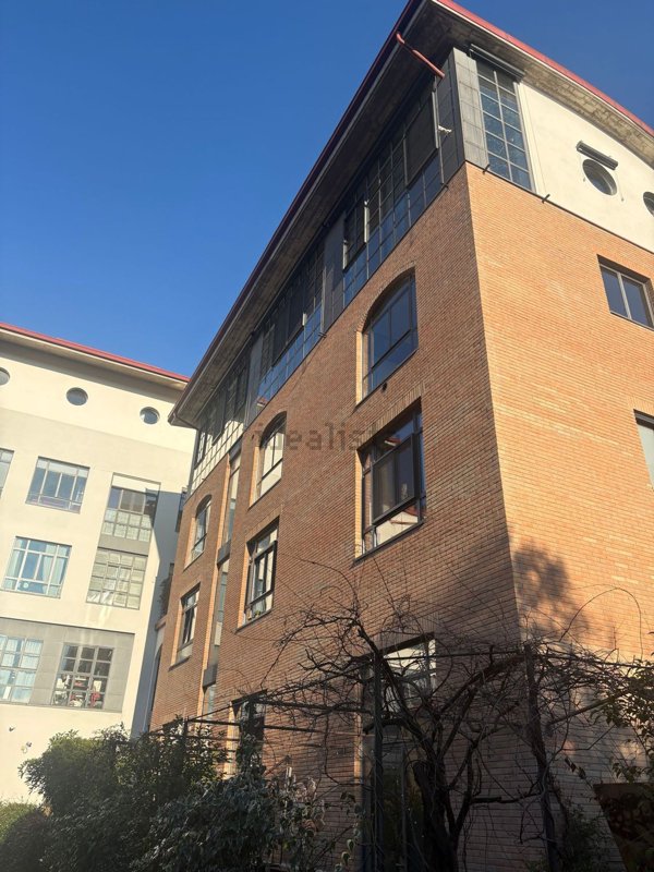 appartamento in vendita a Milano in zona Villapizzone