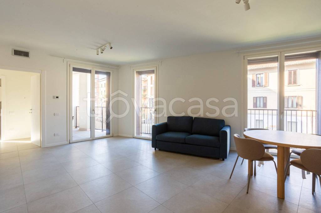 appartamento in vendita a Milano in zona Niguarda