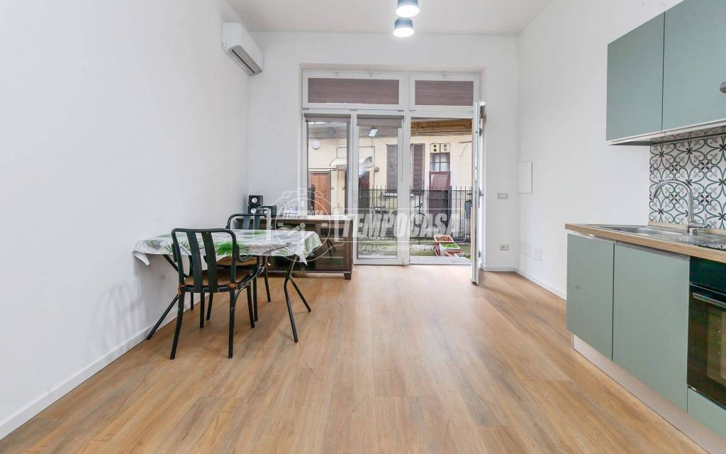 appartamento in vendita a Milano in zona Dergano