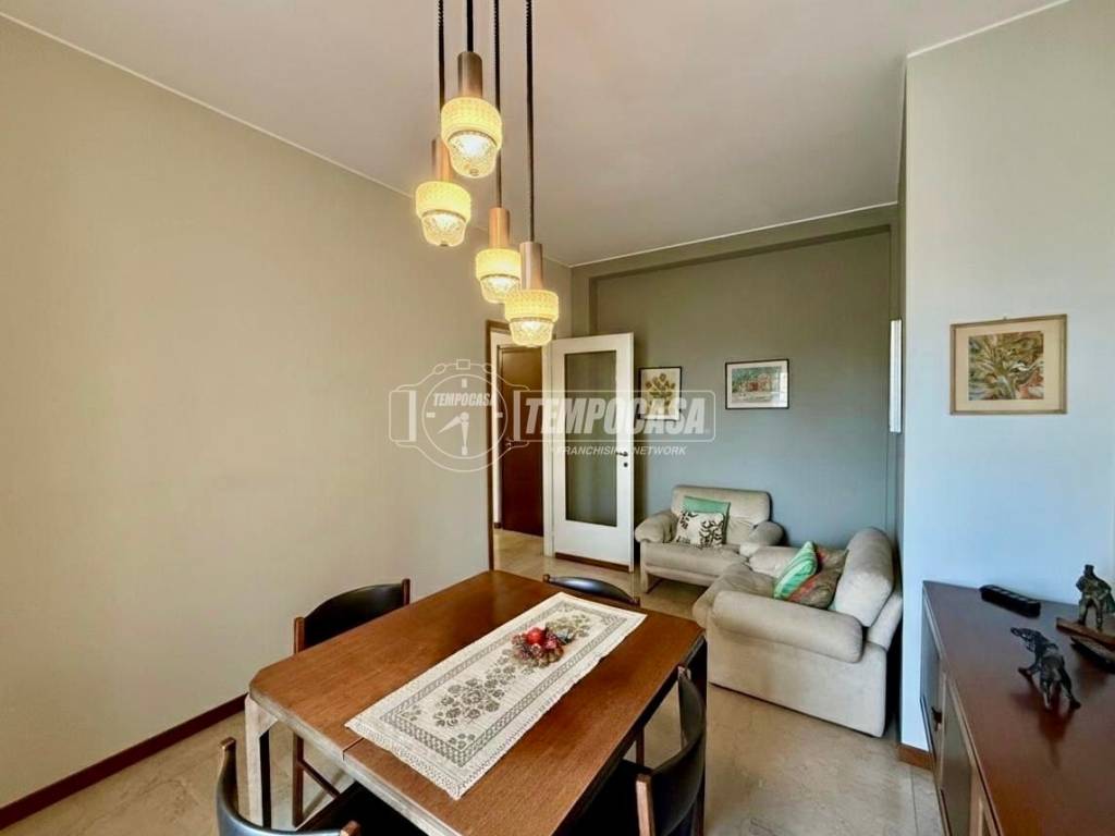 appartamento in vendita a Milano in zona Lambrate