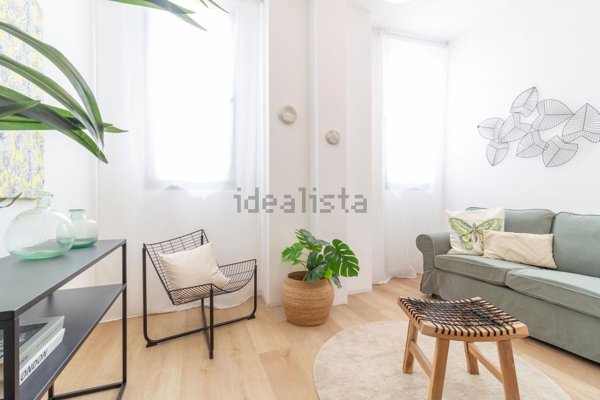 appartamento in vendita a Milano in zona Vigentino