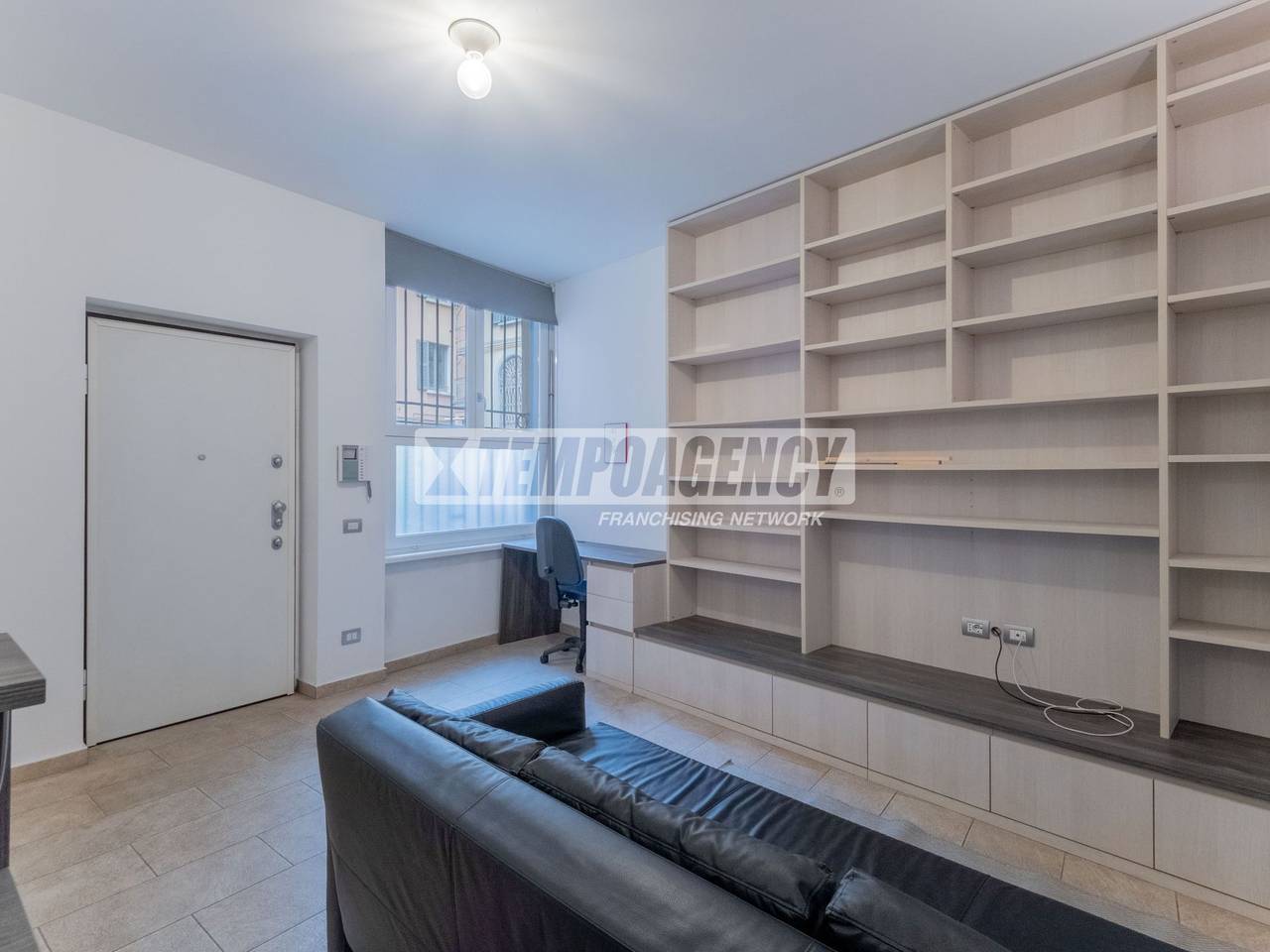 appartamento in vendita a Milano in zona Cinque Giornate