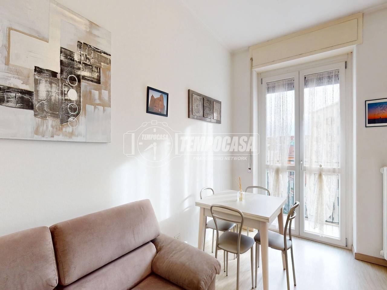 appartamento in vendita a Milano in zona Cagnola