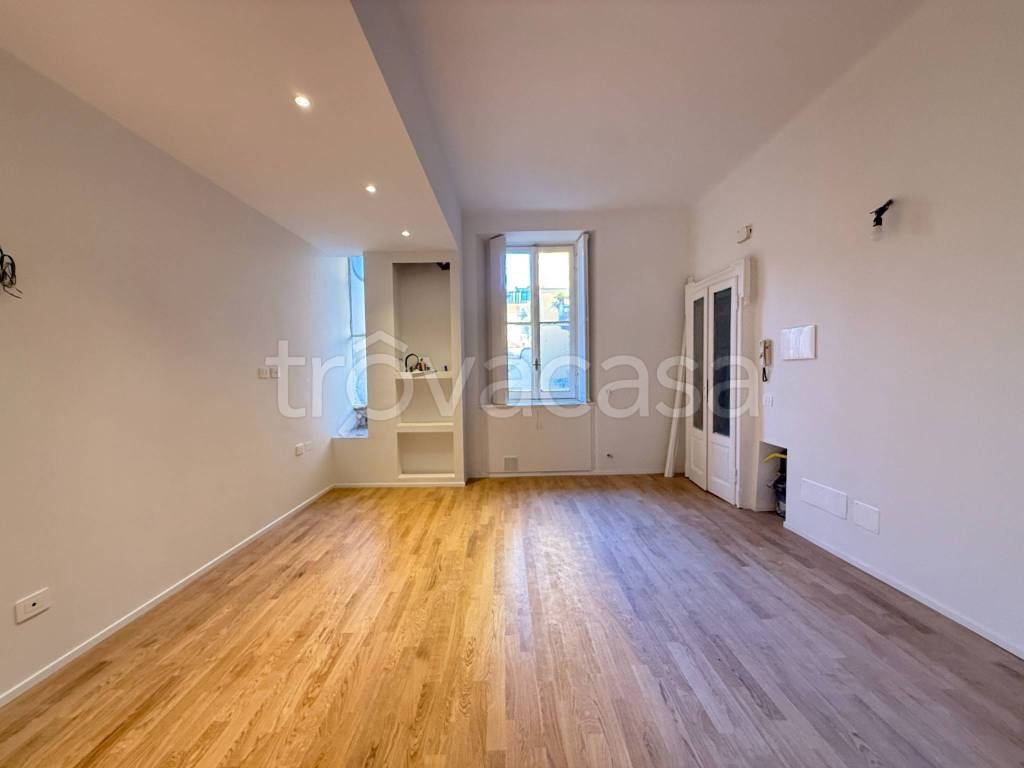 appartamento in vendita a Milano in zona Isola