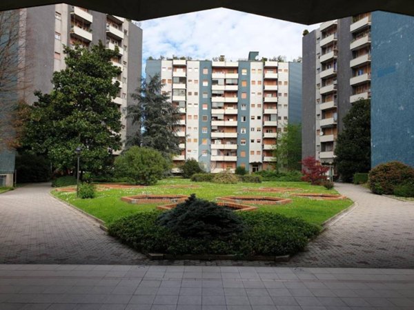 appartamento in vendita a Milano in zona Precotto