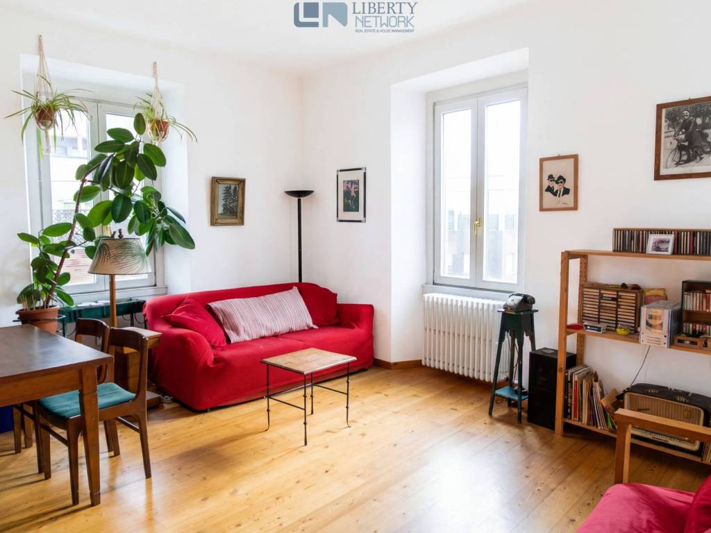 appartamento in vendita a Milano in zona Porta Vittoria