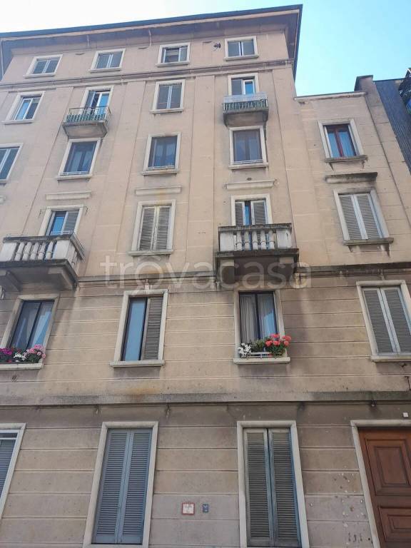 appartamento in vendita a Milano in zona Piazzale Lodi