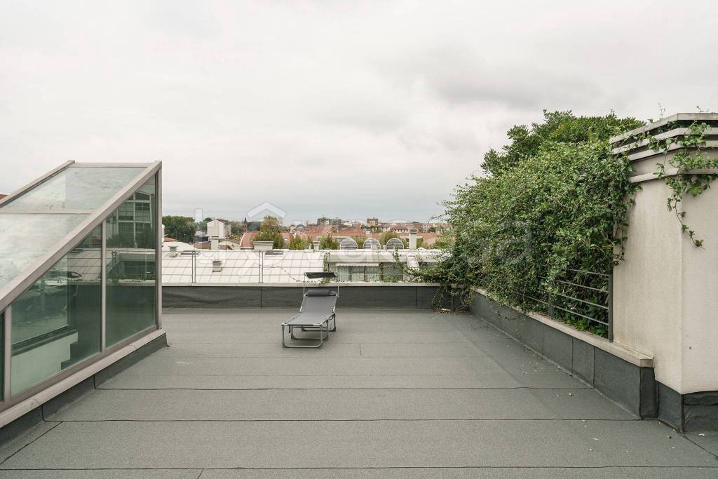 appartamento in vendita a Milano in zona Barona