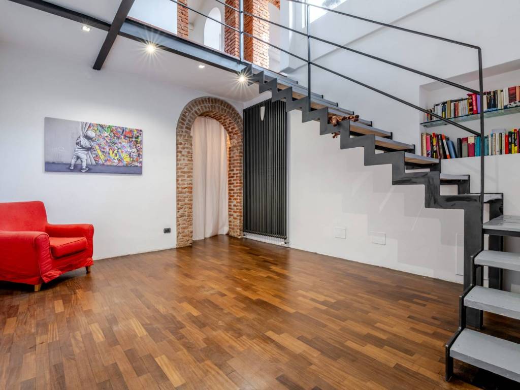 appartamento in vendita a Milano in zona Porta Venezia