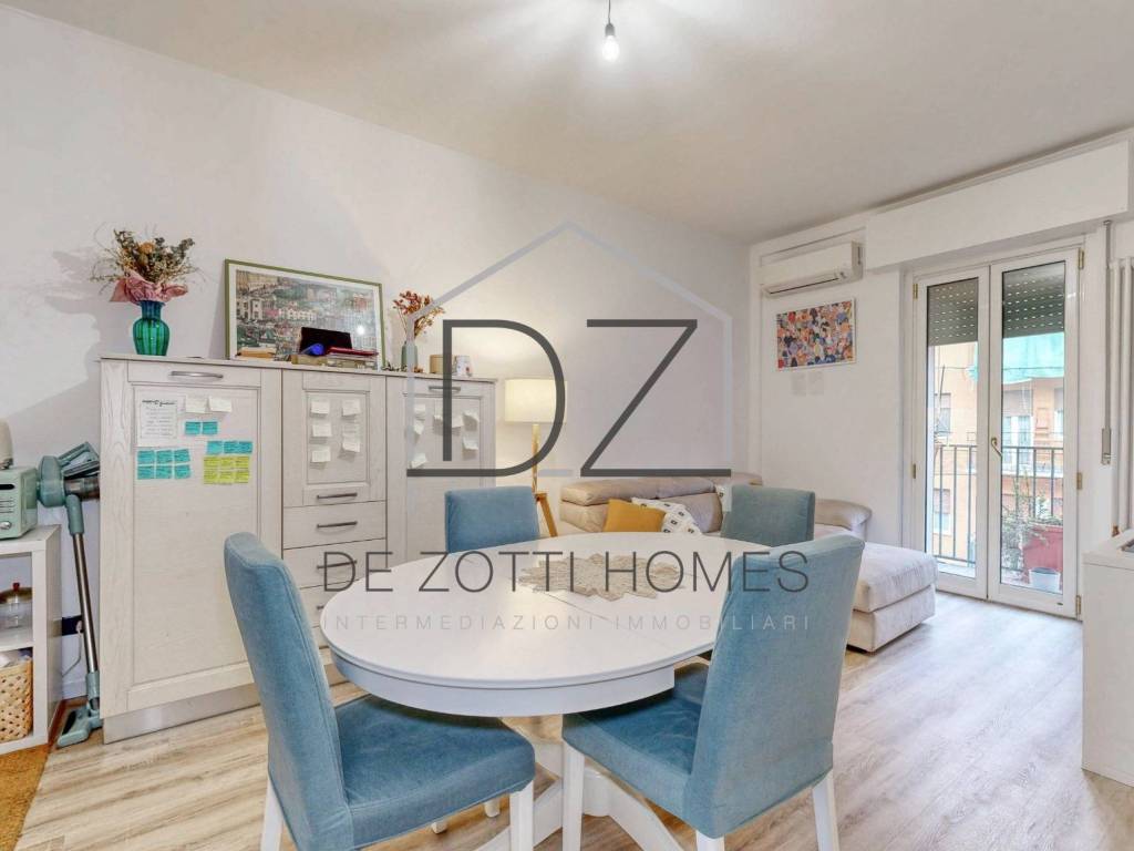 appartamento in vendita a Milano in zona Maggiolina