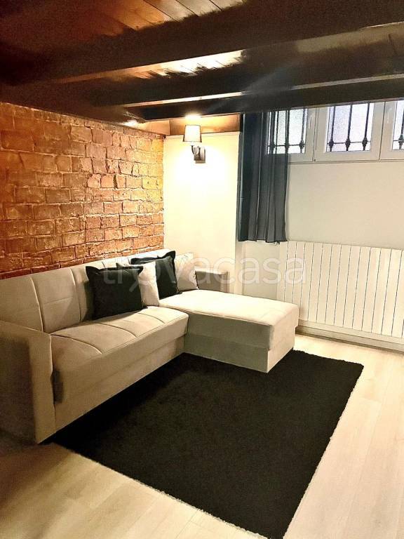 appartamento in vendita a Milano in zona Isola