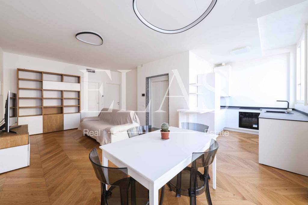 appartamento in vendita a Milano in zona Centro Storico