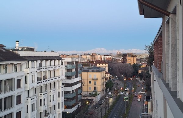 appartamento in vendita a Milano in zona Maggiolina