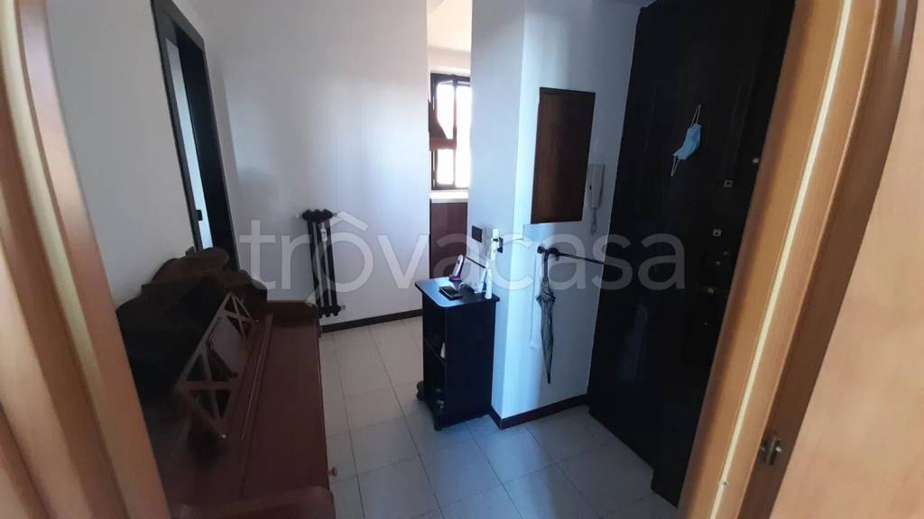 appartamento in vendita a Milano in zona Lambrate