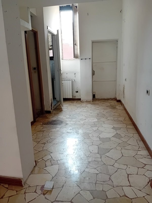 negozio in vendita a Milano in zona Affori