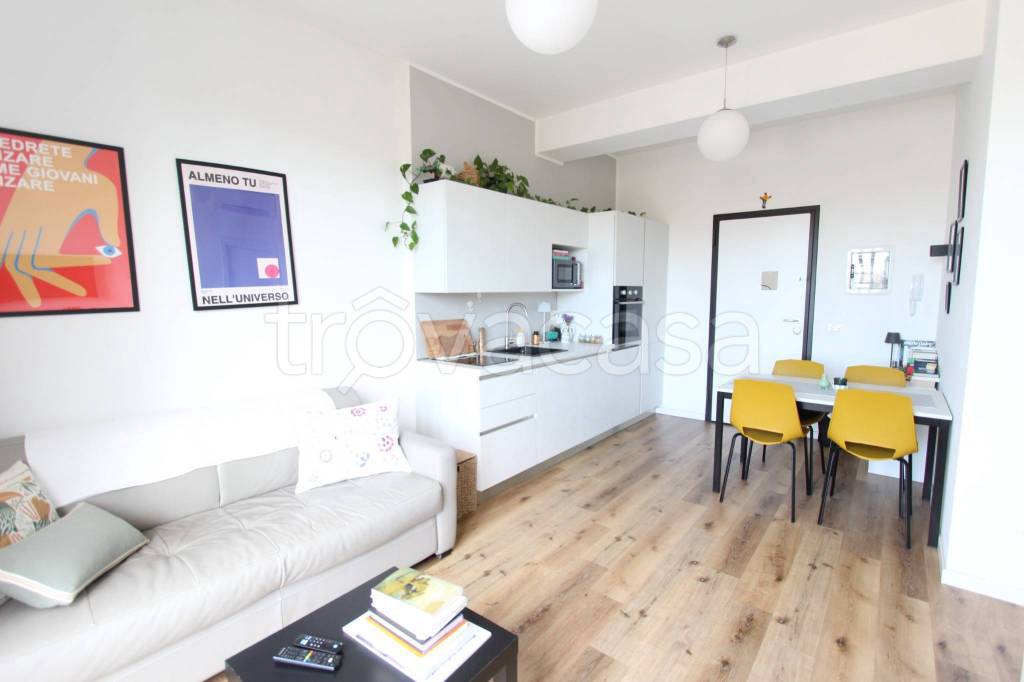 appartamento in vendita a Milano in zona Greco