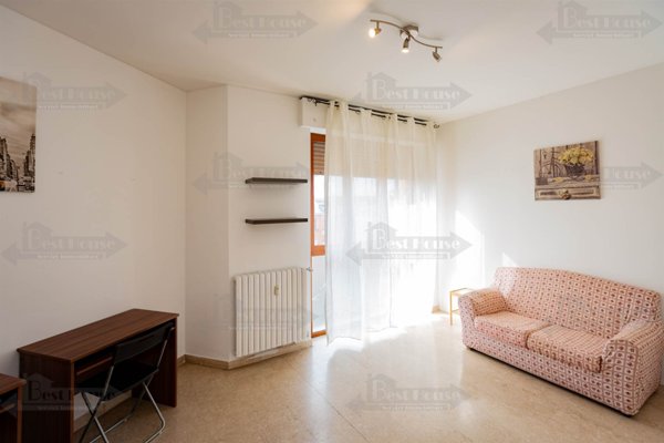 appartamento in vendita a Milano in zona Lambrate