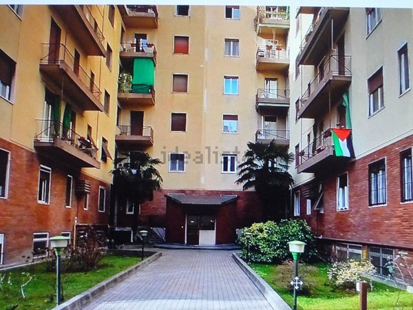 appartamento in vendita a Milano in zona Bovisa